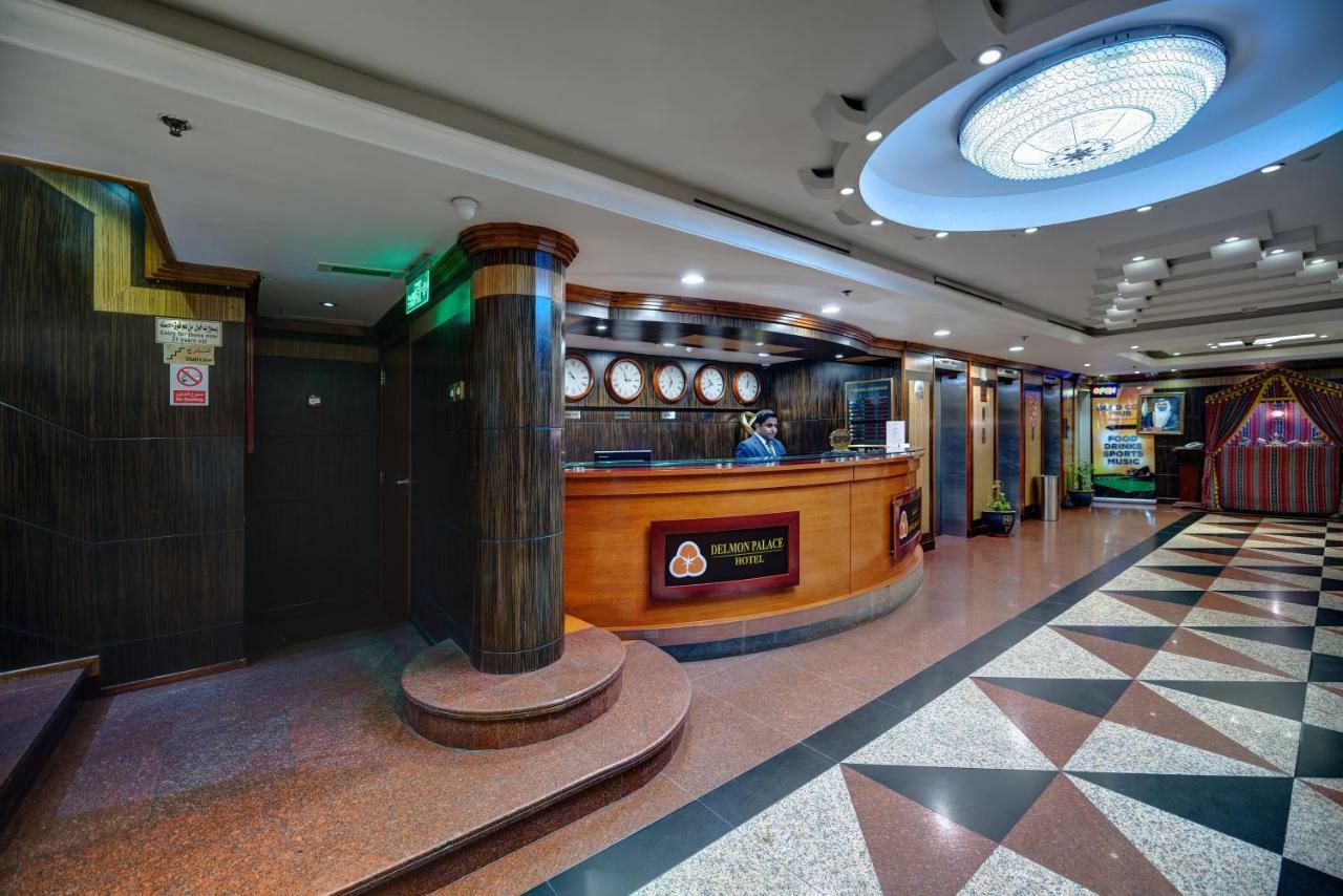 Delmon Palace Hotel Дубай Екстериор снимка
